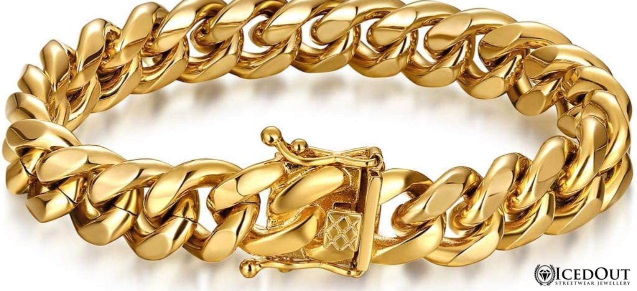 Cuban Link Bracelet Styling Tips for Men and Women