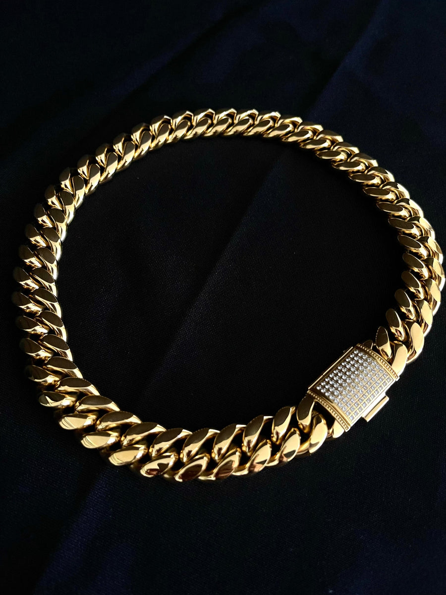 18MM Cuban Chain Iced Box Clasp – Gold – IcedOut
